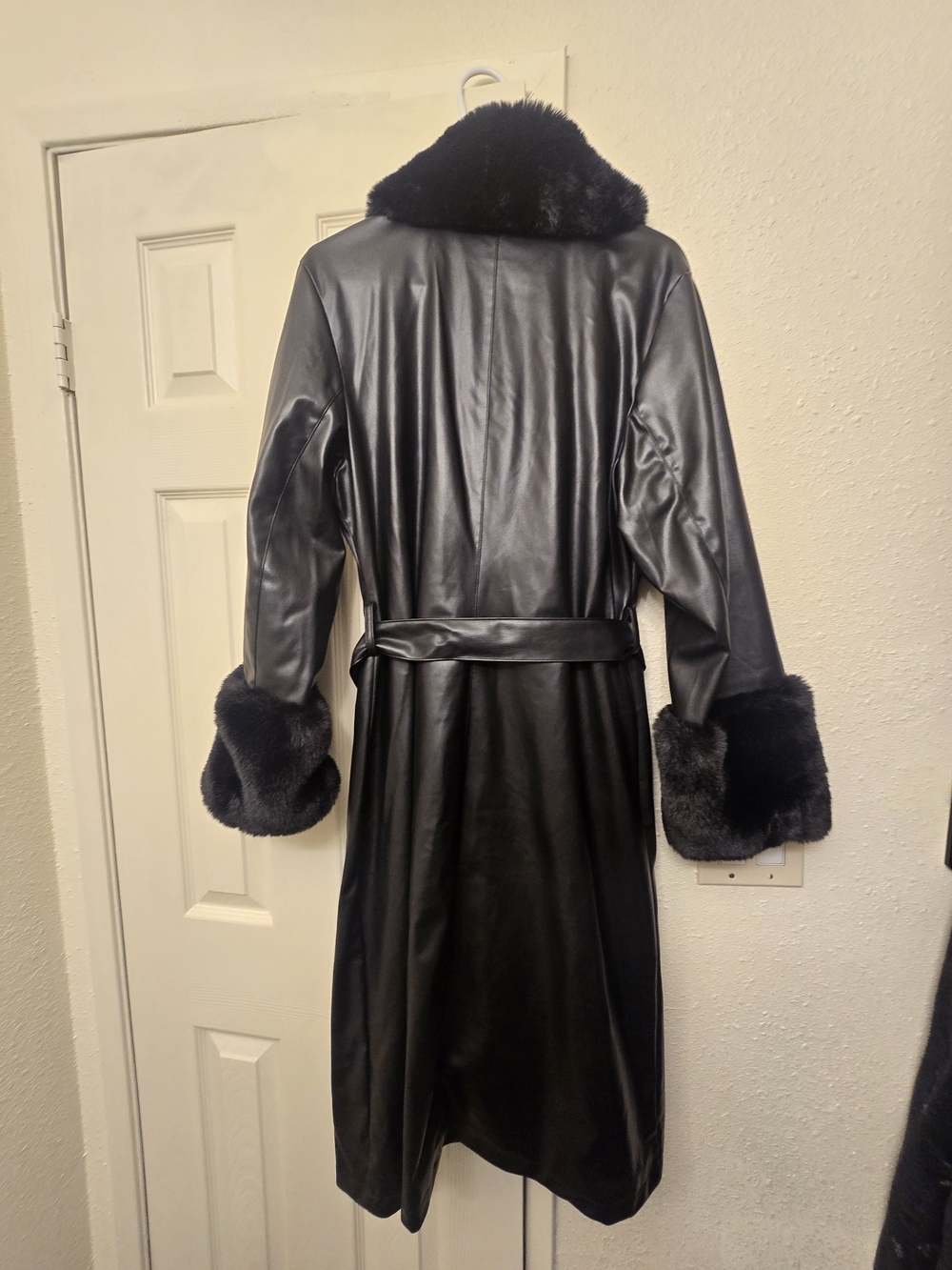 Black Faux Leather Trench Coat with Faux Fur Trim - Picture 5 of 5